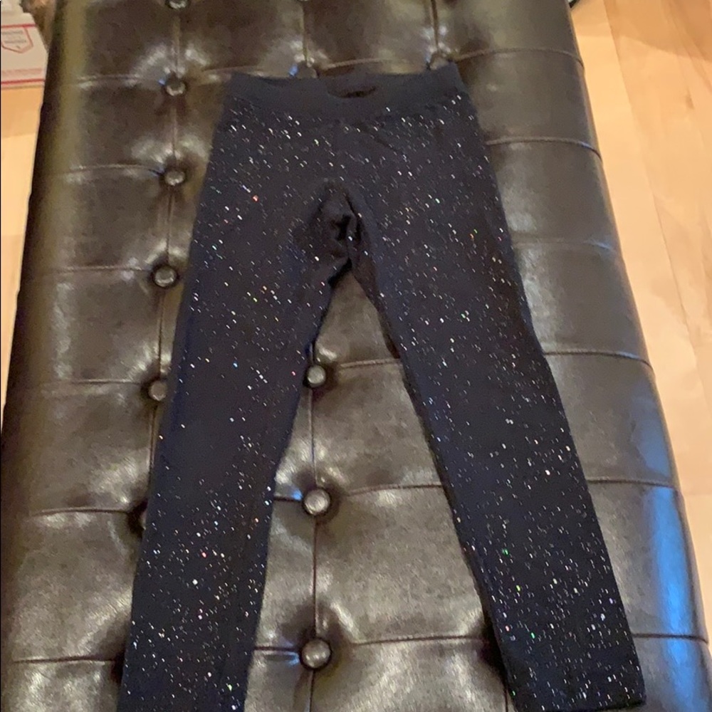 Black leggings